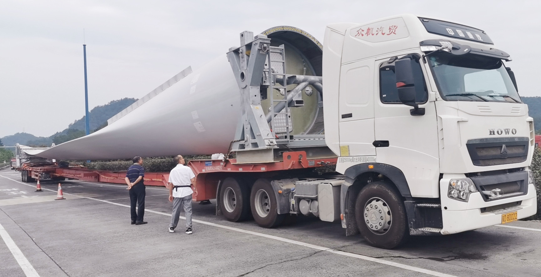 风电叶片运输特种车